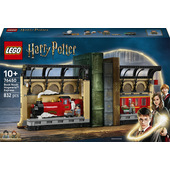 LEGO Harry Potter 76450 Book Nook: Espresso per Hogwarts, Set con Treno Giocattolo e 4 Personaggi, Regalo per Bambini da 10+