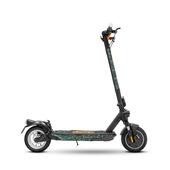 Jeep JUC AS - Monopattino Elettrico 48V - Potenza Max 700W - Batteria 460.8Wh - Pneumatici 10" Tubless - Sistema a doppia sospensione - Impianto frenante a doppia leva