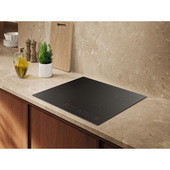 Electrolux Serie 700 KIS62453IZ Piano cottura ad induzione 7000 SenseBoil® 60cm