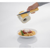 Miniatura prodotto 457 Gratì Waterproof - Grattugia elettrica Impermeabile - Senza filo - Lavabile sotto acqua corrente - 2 rulli Acciaio Inox - Bianco e Giallo